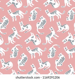 Trendy hand drawn seamless pattern with white Leopards on pink backdrop. Vector print.