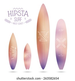 Impresión a la moda en una tabla de surf en un estilo de línea delgada sobre un fondo borroso
