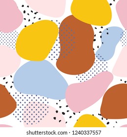 trendy seamless pattern of geometric shapes and doodles. Colorful pattern memphis style