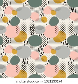 trendy seamless pattern of geometric shapes and doodles. Colorful pattern memphis style