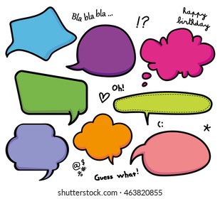 Trendy speech bubbles talk set 