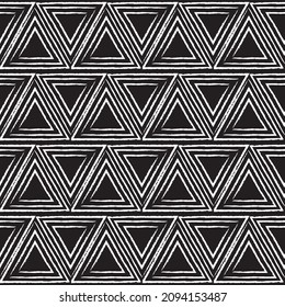 Triangle Africa seamless pattern, white chalk style background. Vector illustration. 