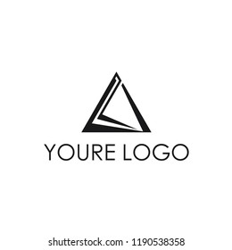 Triangle logo design. vector