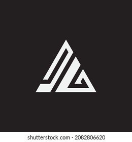 Diseño del logotipo del monograma triangular. Letra un concepto de logo truángulo.