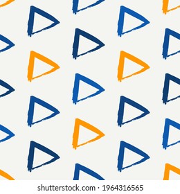Triangle motif minimal geometric print. Paint brush seamless pattern. Freehand grunge design background. Trendy handdrawn modern simple geo ornament. Artistic hand drawn abstract vector wallpaper