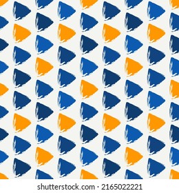 Triangle motif minimal geometric print. Paint brush seamless pattern. Freehand grunge design background. Trendy handdrawn modern simple geo ornament. Artistic hand drawn abstract vector wallpaper