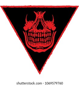 triangle skull-grunge vintage design t shirts