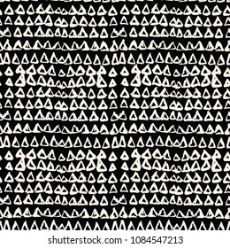 Triangle tie dye pattern. Shibori seamless background. Geometric china ink natural print. Organic vector japanese design. Watercolor indonesian tile. Triangle seamless pattern. Japan kimono print.