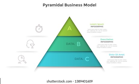 Dreieckskarte unterteilt in 3 Ebenen. Konzept der Pyramide Geschäftsmodell mit drei Stufen der Entwicklung oder Fortschritt. Moderne Infografik-Design-Vorlage. Vektorgrafik zur Präsentation.