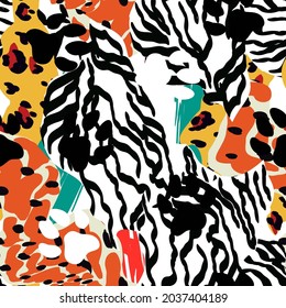 Tribal Leo Animal Skin Vector Seamless Pattern. Savanna Cat Print. Bright Textile Hair Snake Wallpaper. Safari Zebra Africa Background.