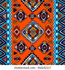 Stammes nahtloses geometrisches Muster, traditionelle ethnische Motive im Volksstil, Textur, Hintergrund.