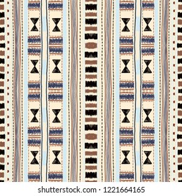 Tribal vector ornament. Seamless African pattern. Ethnic carpet with chevrons. Aztec style. Geometric mosaic on the tile, majolica. Ancient interior. Modern rug. Geo print on textile. Kente Cloth.
