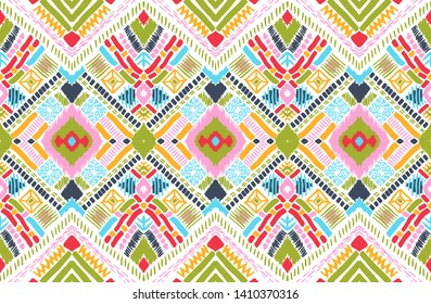 Tribal vector ornament. Seamless African pattern. Ethnic carpet with chevrons. Aztec style. Geometric mosaic on the tile, majolica. Ancient interior. Modern rug. Geo print on textile. Kente Cloth.