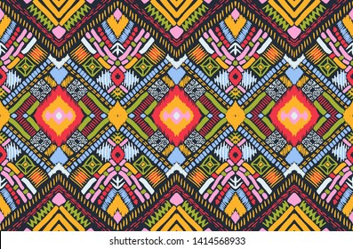 Tribal vector ornament. Seamless African pattern. Ethnic carpet with chevrons. Aztec style. Geometric mosaic on the tile, majolica. Ancient interior. Modern rug. Geo print on textile. Kente Cloth.