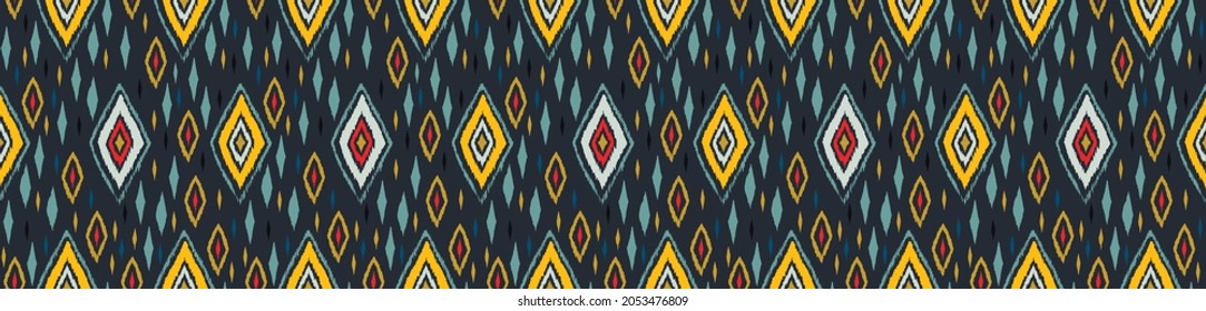 Tribal vector ornament. Seamless African pattern. Ethnic carpet with chevrons. Aztec style. Geometric mosaic on the tile, majolica. Ancient interior. Modern rug. Geo print on textile. Kente Cloth.