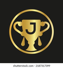 Logo del doodle de color trofeo J última burbuja de habla Día de Apreciación del Empleado. Plantilla vectorial de desarrollo empresarial para banner,
tarjeta, afiche, fondo.
