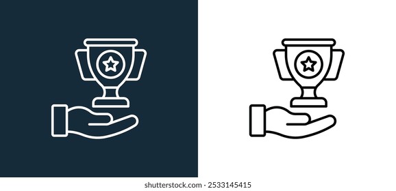 Icono de trofeo aislado en colores blanco y negro. Icono de Vector lineal de contorno de trofeo de la colección de deportes y premios para App móviles, Web y UI.