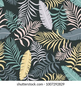 Fondo tropical con hojas de palma. Patrón floral sin soldadura. Ilustración vectorial de verano