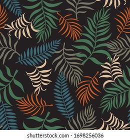 Tropical background with palm leaves. Seamless floral pattern. Summer vector illustration. Flat jungle print