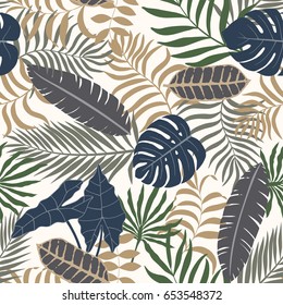 Tropical background with palm leaves. Seamless floral pattern