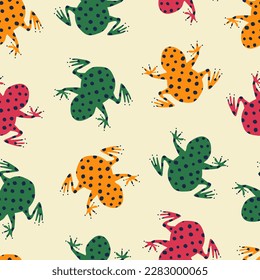 Tropical frogs hand drawn vector illustration. Colorful jungle animal seamless pattern for kids fabric or wallpaper.