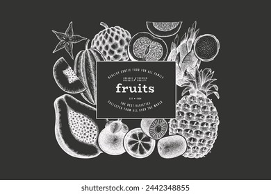 Plantilla de diseño de fruta tropical. Ilustración de tablero de tiza de fruta exótica dibujada a mano del vector. Ilustración de menú de estilo vintage.