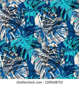 Tropical Leaves. Seamles Pattern with Hawaiian Rainforest. Modern Colorful Texture for Print, Textile, Underwear. Vector Tropical Pattern.
