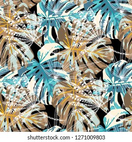 Tropical Leaves. Seamles Pattern with Indian Jungle. Vintage Colorful Texture for Dress, Curtain, Cloth. Vector Tropical Pattern.