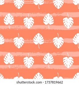 Patrón tropical con hojas de monstera sobre fondo naranja. Ilustración vectorial del verano. Papel de pared exótico sin inconvenientes con líneas dibujadas a mano. Para banners, impresión en tela, papel de embalaje, embalaje.