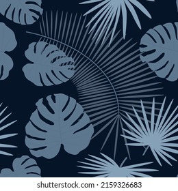 Tropical seamless background palm leaves. Natural beauty.