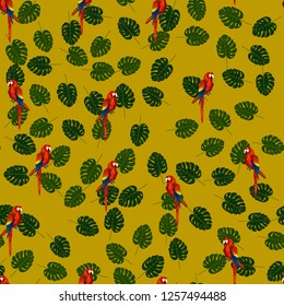 Tropical seamless pattern with parrots and palm leaves. Exotic background with birds.