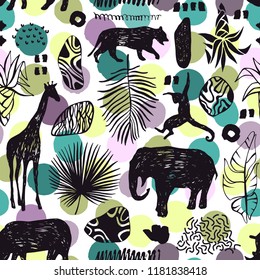 Tropical seamless pattern. Safari wallpaper.