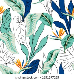 Tropical strelitzia flowers, green, blue, outline palm leaves, white background. Vector seamless pattern. Jungle foliage illustration. Exotic plants. Summer beach floral design. Paradise nature