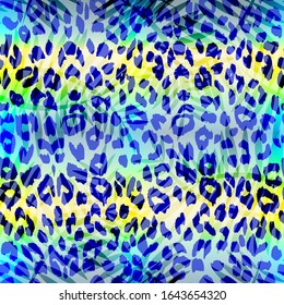 Patrón tropical sin fisuras. Hojas tropicales en el fondo del leopardo animal. Ilustración del vector