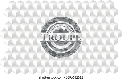 Lote de emblema gris realista con fondo blanco cúbico