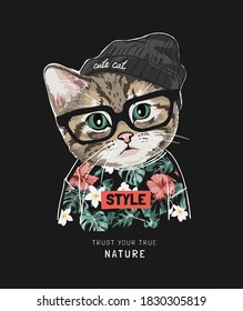 eslogan de la verdadera naturaleza con un gato lindo en la camisa de hawaii y sombrero de punto en el fondo negro