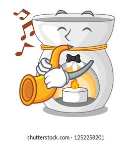 With trumpet aroma lamp with burning candle mascot
