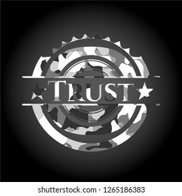 Trust on grey camo pattern