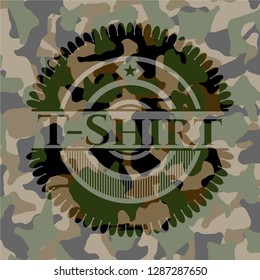 T-Shirt camouflaged emblem