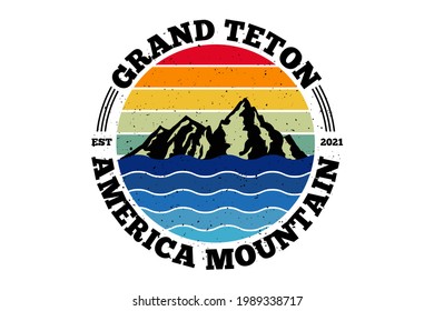 T-shirt mountain america retro style