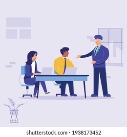 Tutor Presenting Employees Learning Business