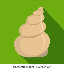 Twisted shell icon. Flat illustration of twisted shell vector icon for web