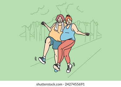 Dos mujeres de gran tamaño corren por el parque, haciendo deportes para perder peso y mejorar el bienestar. Las novias grandes de la mañana que luchan con el problema de la obesidad, que disfrutan de un estilo de vida saludable y buen tiempo