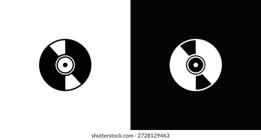 Dois discos de vinil preto e branco com seções radiais