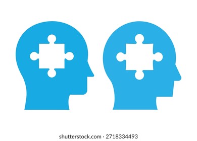 Zwei blaue menschliche Kopf Silhouetten mit Puzzleteilen innen symbolisieren Problemlösung und Teamwork