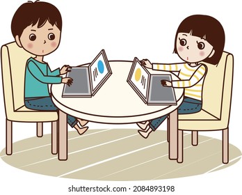 Dos niños aprendiendo tabletas en la sala de estar.