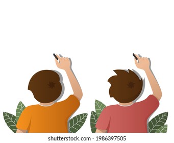 Two children who are going to write on the wall