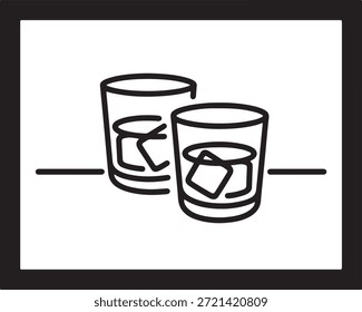 Dois copos claros com cubos de gelo, prontos para uma bebida refrescante ou coquetel