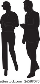 dois colegas de trabalho estão discutindo algo enquanto caminham