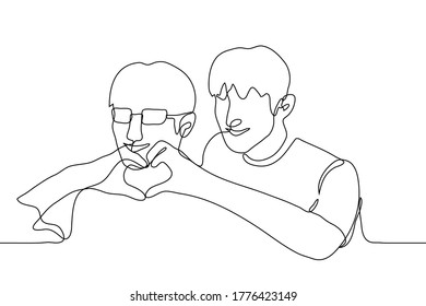 dos hombres (uno con gafas) sostienen sus manos con dedos apretados en forma de corazón. Una constante señal de arte en línea de amor, bondad, apertura, "Te amo"